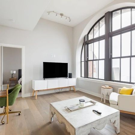 2B 2Ba Luxury Downtown Suite Rooftop Deck & Gym Балтимор Екстериор снимка